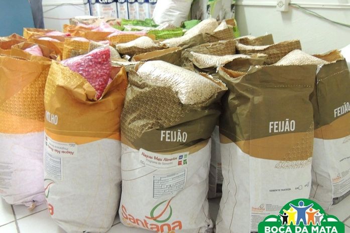 Governo do Estado beneficia entrega de sementes aos Agricultores de Boca da Mata