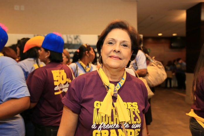 A secretaria Solange Jurema