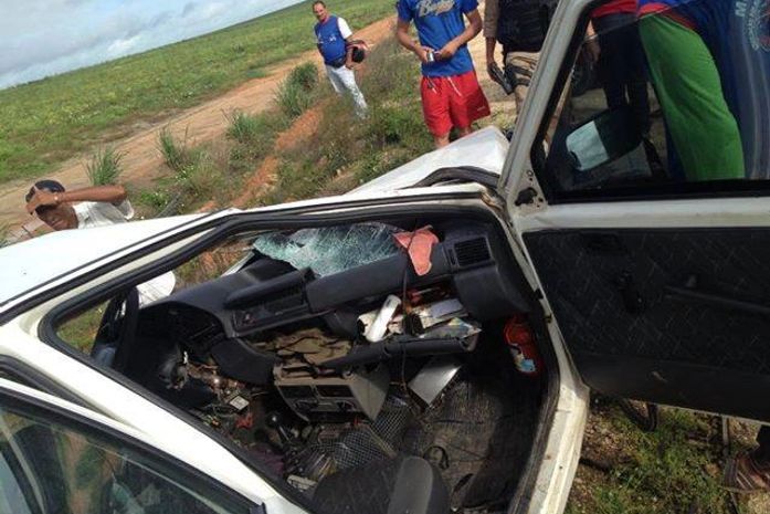 Veículo Uno ficou com a frente destruída