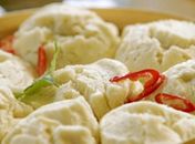 Não tem igual! Chef Jamie Oliver ensina a fazer um delicioso pão de coco