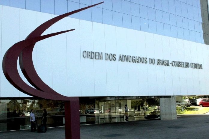 OAB decide apoiar PEC 37 contra investigação pelo MP. Três Estados se posicionaram contra