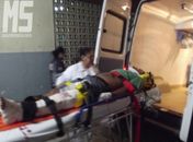 Colisão entre duas motos deixa quatro pessoas feridas 