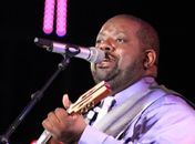 Cantor Perícles, ex-exaltasamba é um dos destaques do final de semana