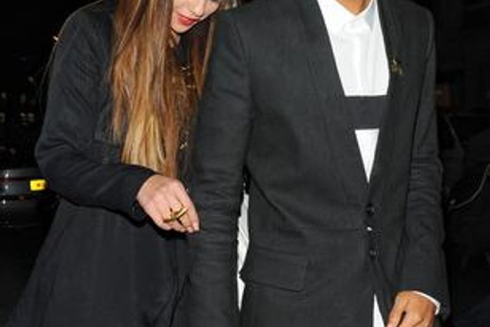 Selena Gomez janta com filho de Will Smith em Londres