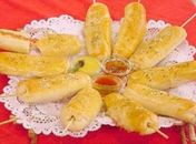 Vai um espetinho de pizza? Aprenda a fazer o petisco para o lanche