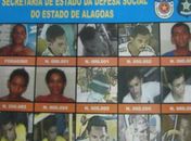 Assaltantes de ônibus estampam cartazes