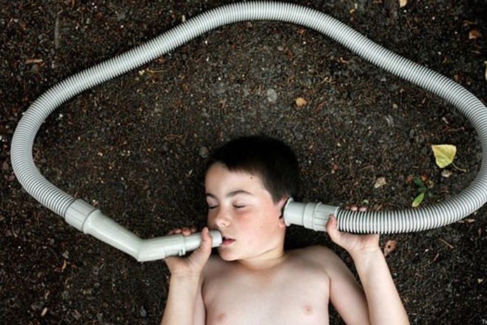 Americano faz projeto de fotos para se aproximar de filho autista