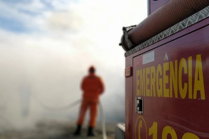 Combate a incêndio