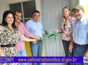 Prefeito James ladeado por vice-prefeito Targino, primeira-dama Mosabelle e secretária de saúde verônica Medeiros