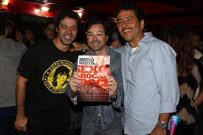 Bruno Mazzeo recebe amigos famosos em estreia de nova peça