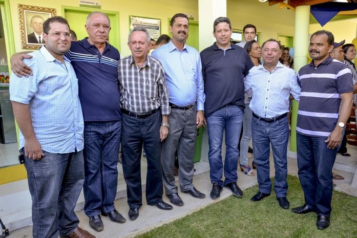 Limoeiro de Anadia comemora 131 anos com maratona de inaugurações