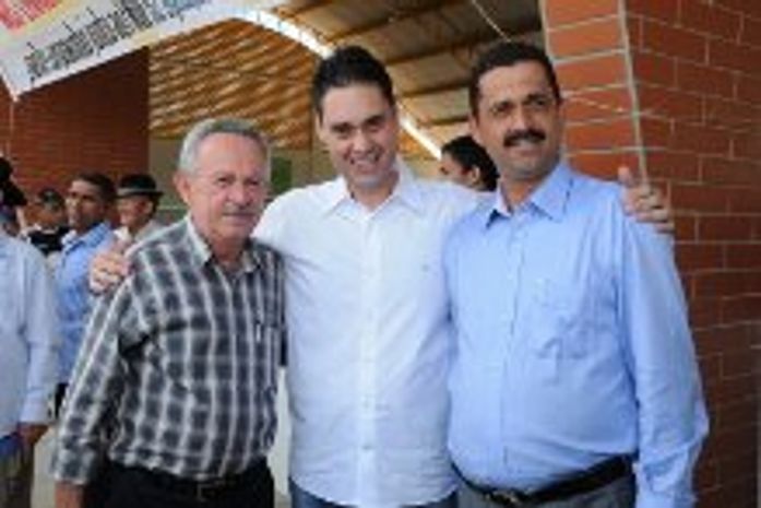 Senador Benedito, tucano Joãozinho Pereira e o prefeito Marlan Ferreira