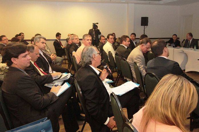 Presidente da AMA participa de reunião preparativa para Marcha a Brasília