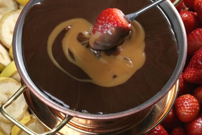 Aprenda a fazer Fondue de Alfajor