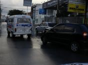 Colisão entre veículos ocupa duas faixas da Av. Gustavo Paiva