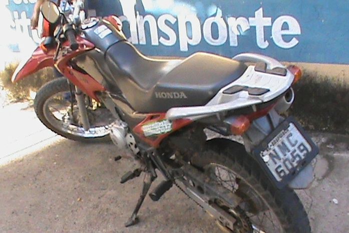 Moto recuperada durante a abordagem