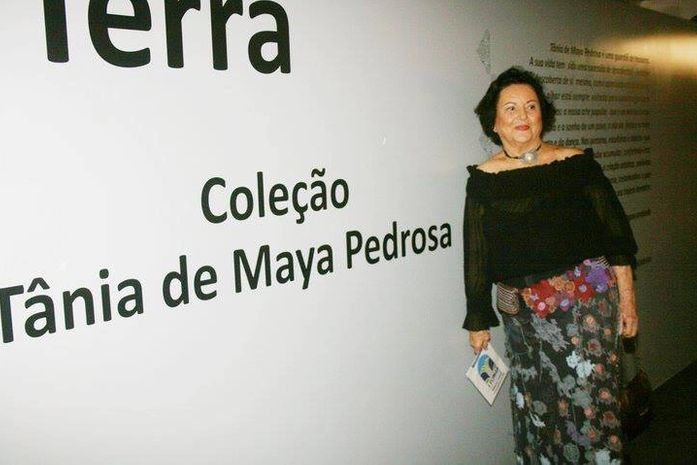 Tânia de Maya Pedrosa