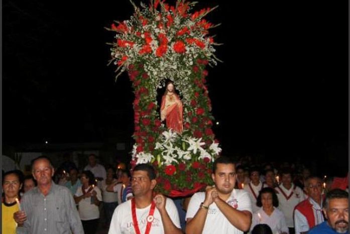 Povoado Cana Brava realiza festa em homenagem à padroeira