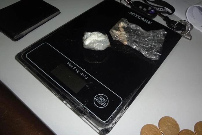 Balança de precisão foi apreendida com a quadrilha