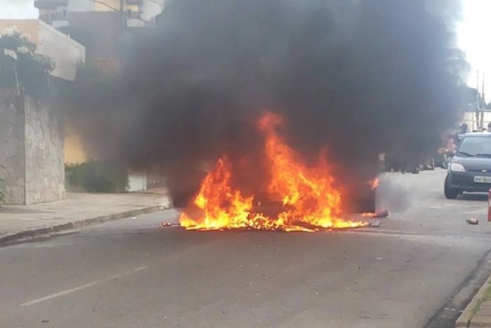 Veículo teve perda total