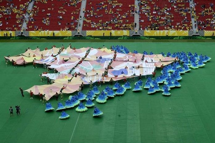 Organizador da abertura das Confederações desabafa: "Copa nunca mais"