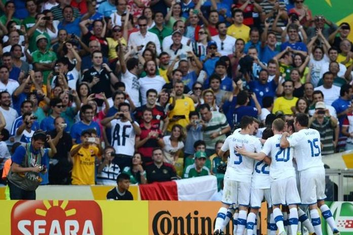 Jogo Itália e México