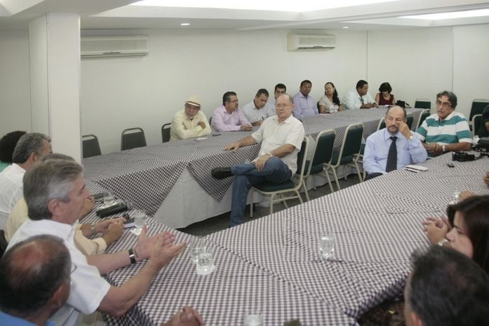 Collor com os petistas alagoanos