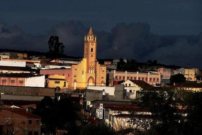 Santana do Ipanema no escuro?