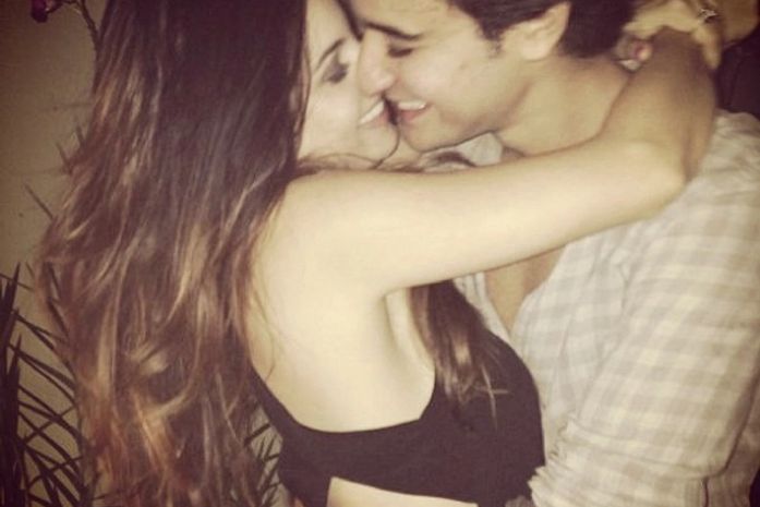 Namoro! Sthefany Brito se declara para o namorado: 'Meu para sempre'