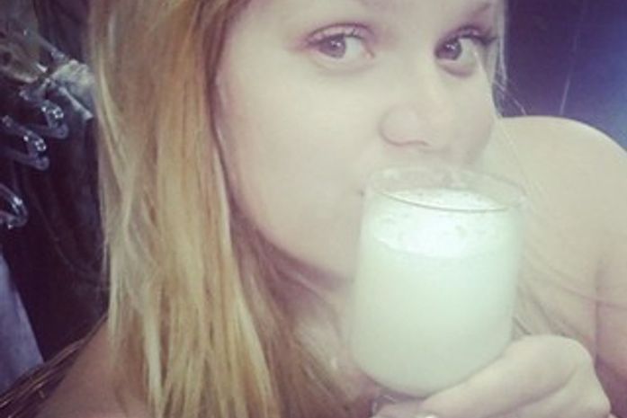 Paulinha chega aos 75kg com dieta líquida de quem faz redução de estômago