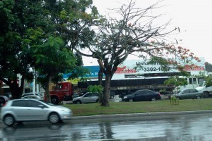 SMTT orienta sobre os cuidados ao dirigir em períodos chuvosos