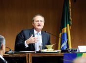Renan defendeu em seminário do TCU que lei das licitações seja revista