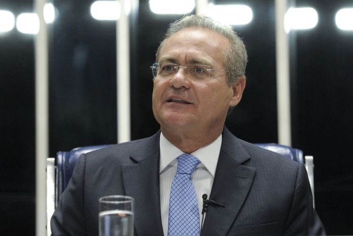 Renan ganha apoio importantes a seu projeto que institui passe livre estudandil
