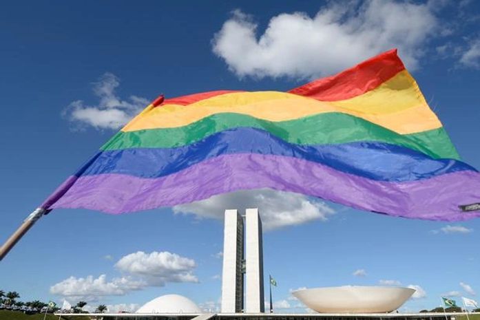 Movimento diz que Henrique Alves se comprometeu a 'enterrar cura gay'