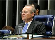 Renan presidiu a sessão que aprovou novos critérios para distribuição do FPE