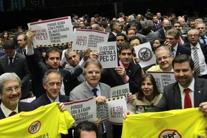 “Era peixe e foi vendido como tubarão”, diz ADPF sobre derrubada da PEC-37