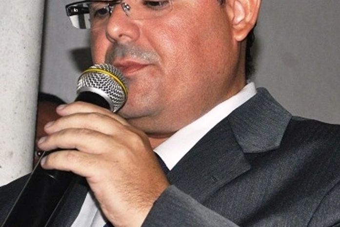 Prefeito Eustaquinho Moreira (PSDB)