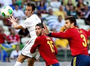 Nos pênaltis, Espanha bate Itália em jogo sofrido e desafia Brasil