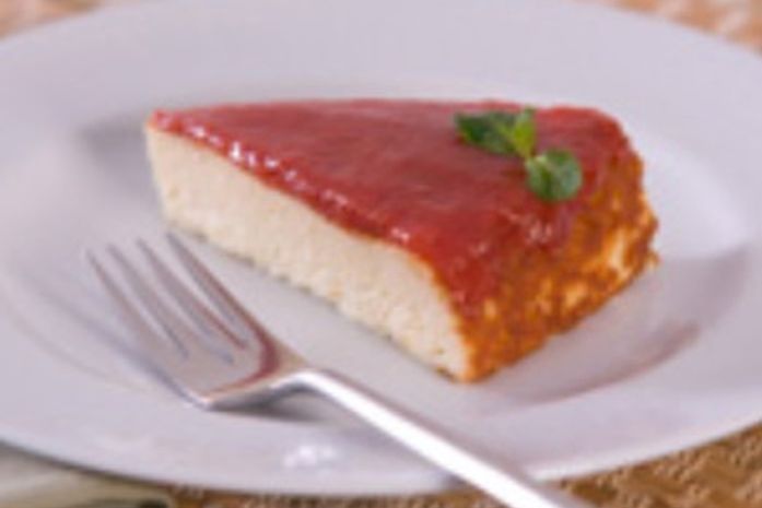 Faça uma saborosa torta de queijo com goiabada e surpreenda em casa