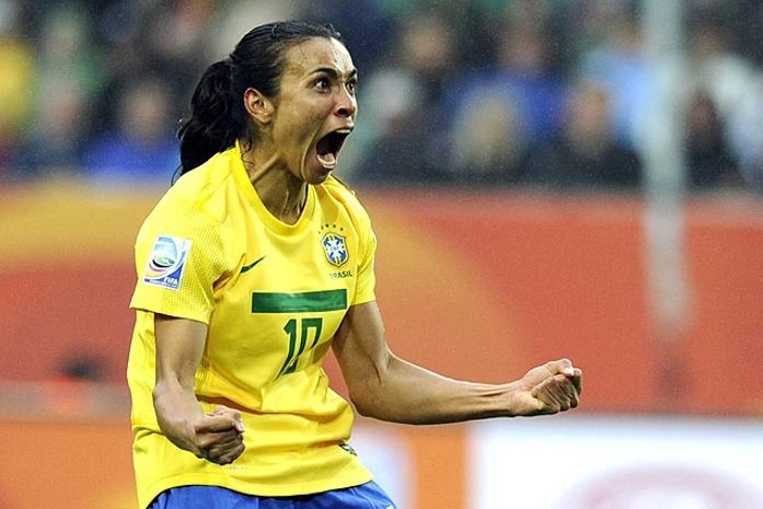 Para Todas as Meninas Que Amam o Futebol por Marta