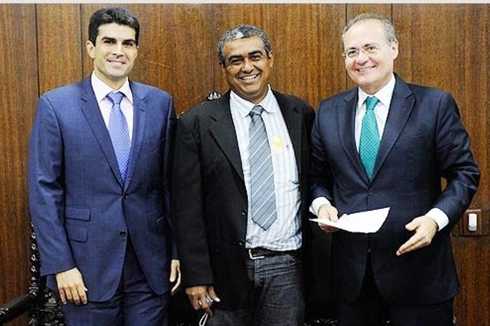 Representantes dos mototaxistas foram recebidos por Renan