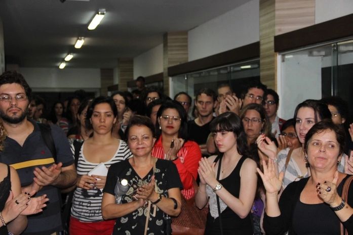 Manifesto contra fechamento do Cine Sesi