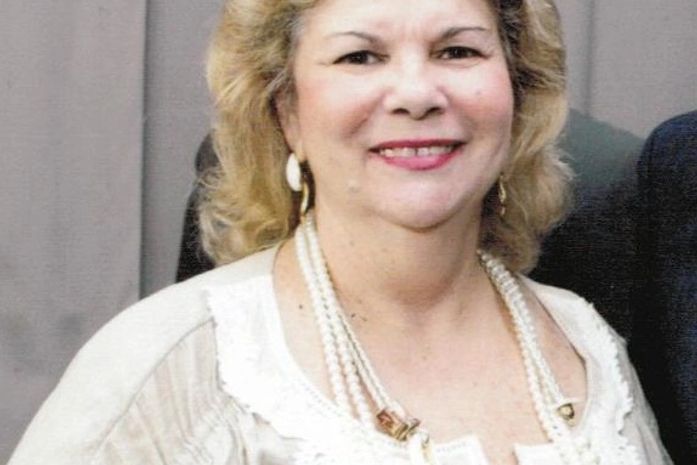Maria Tereza Holanda Costa