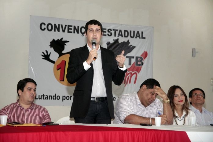 Prefeito de Craibas, Bruno Pedro quando falava a turma do JPTB de Alagoas