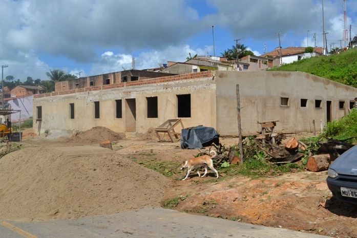 Prefeitura de São Miguel dos Campos retoma obras de posto de saúde