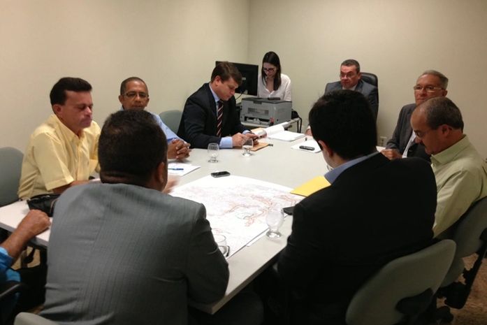 Juiz Domingos Neto coordenou a reunião