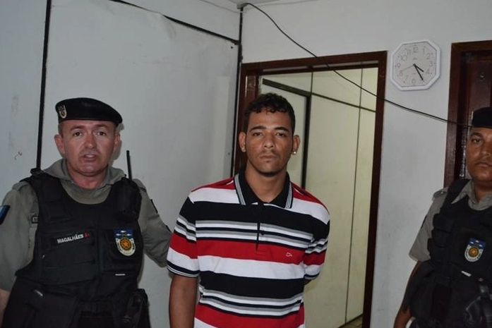 'Sasa', junto com 'Feijão' são acusados de roubos a ônibus