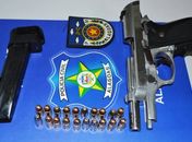Pistola calibre 380 apreendida com 'Feijão e 'Sasa'