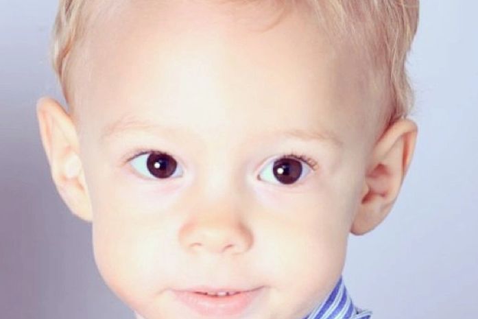 Imagem fofa! Davi Lucca, filho de Neymar com estudante faz ensaio fotográfico