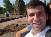 Álvaro Vasconcelos morreu ao ser atropelado por ônibus na AL 101 Sul